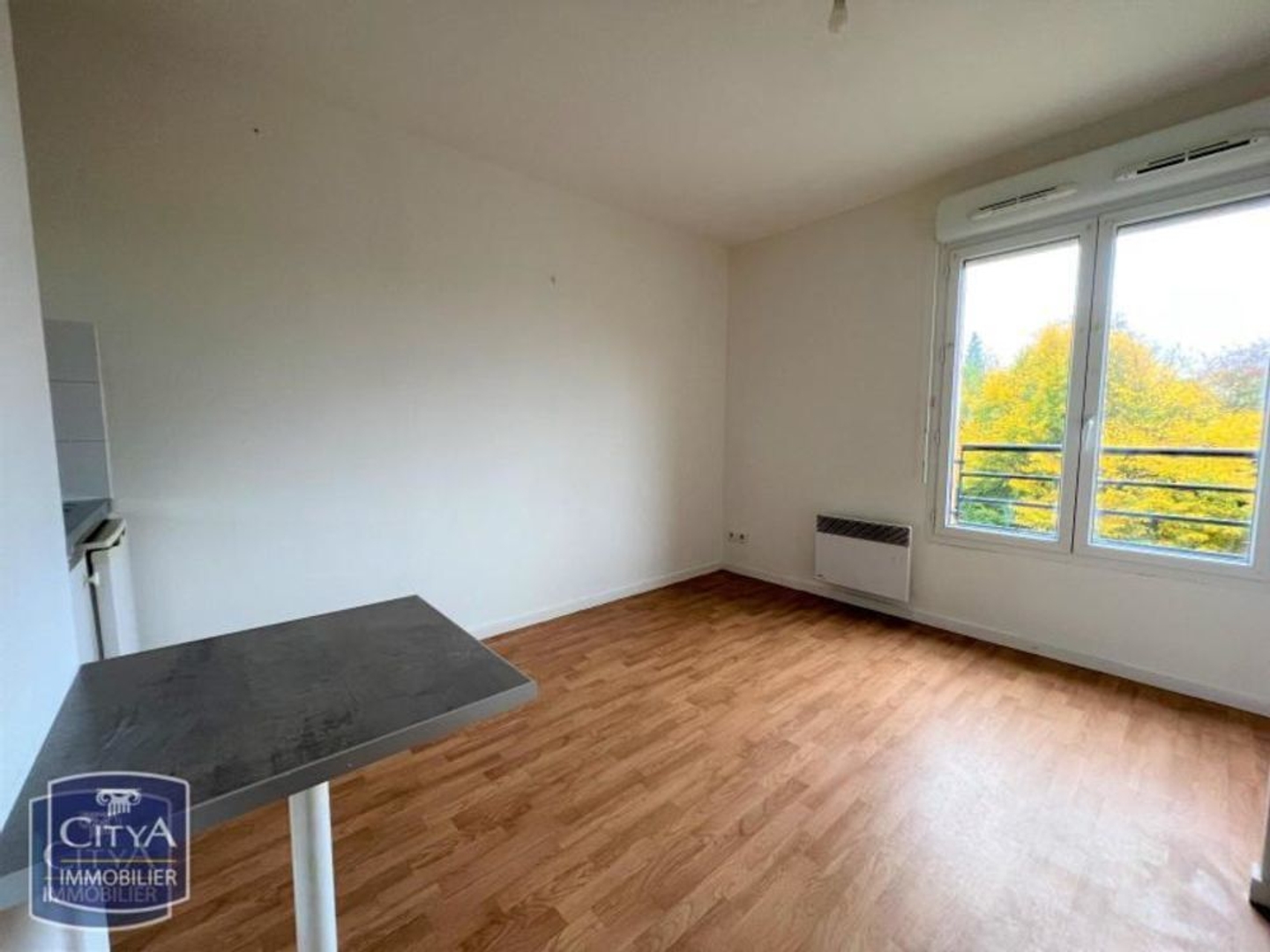 Appartement à vendre - 1 pièce - 21m2 - Maubeuge (59600)
