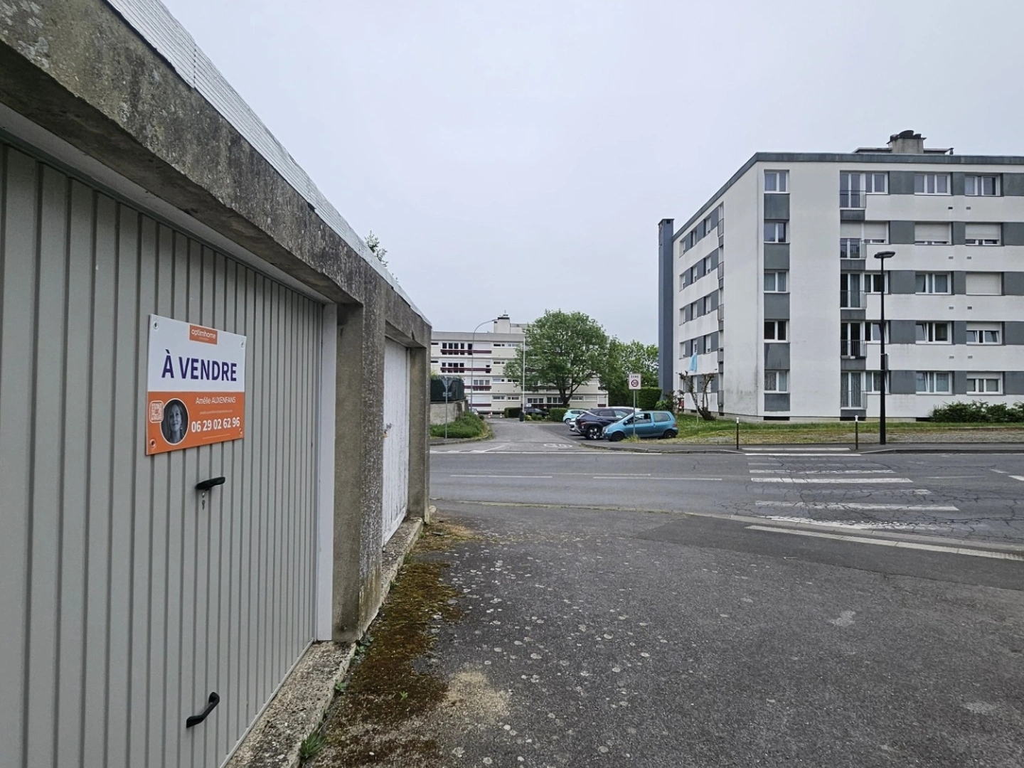 Parking / garage / box à vendre - 17m2 - Laon (02000)