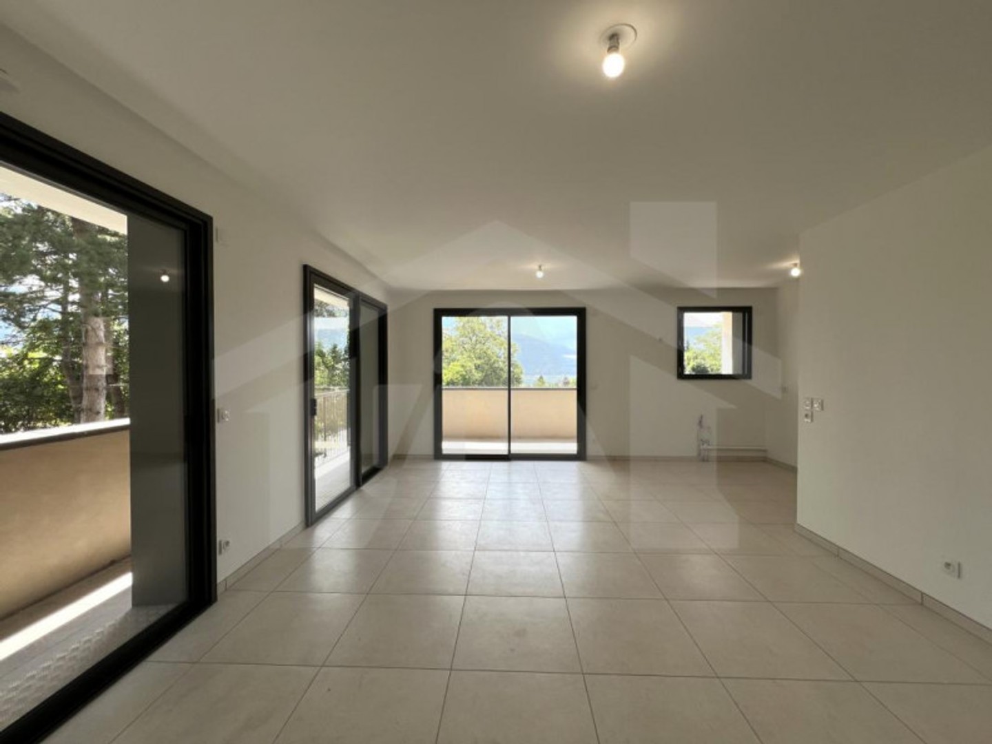 Appartement 4 pièces 84 m²