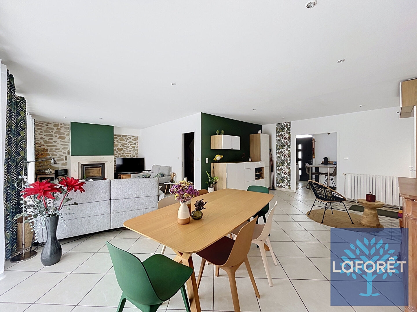 Maison 12 pièces 248 m²