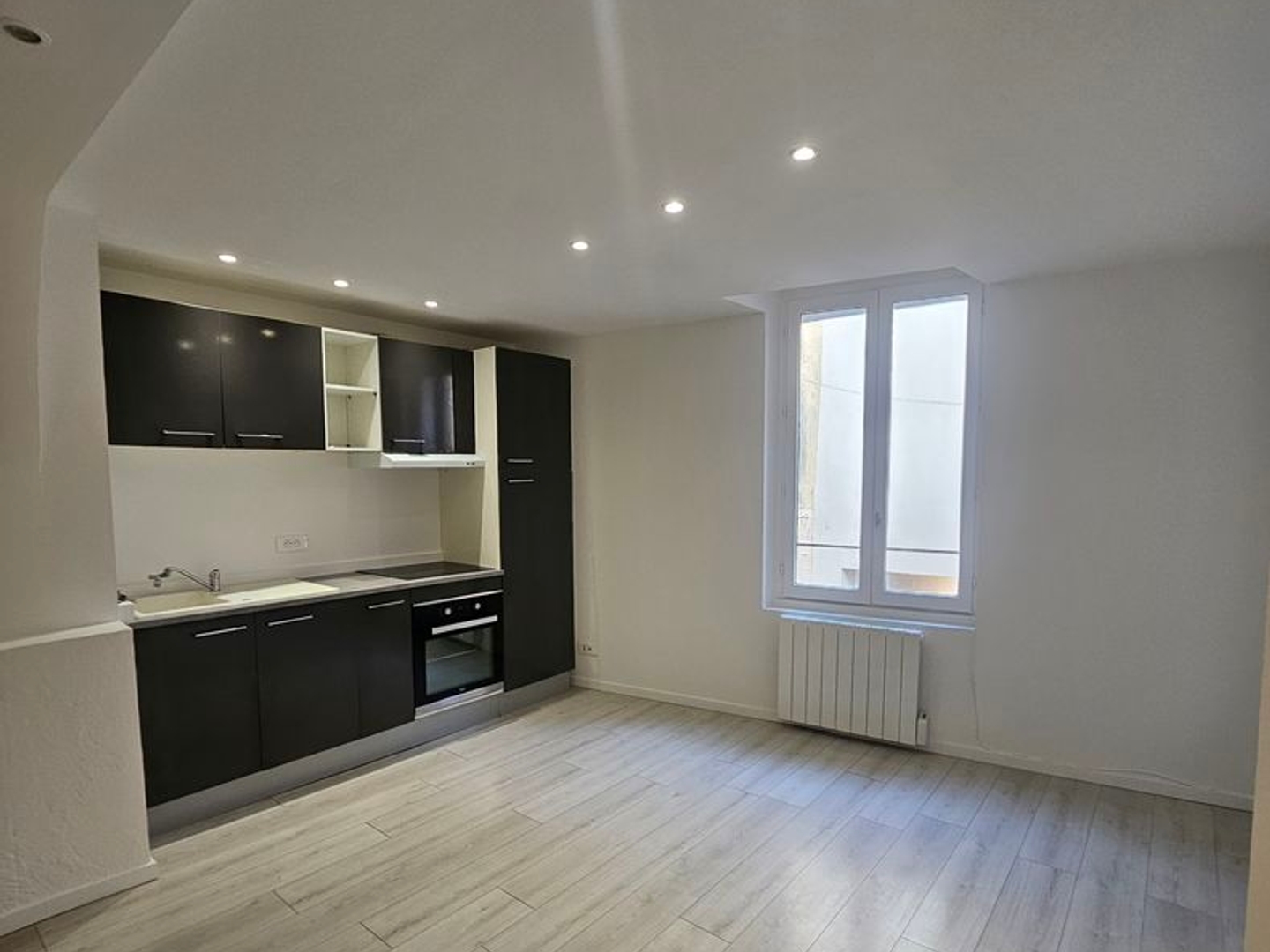 Appartement à vendre - 3 pièces - 62m2 - Castellane (04120)