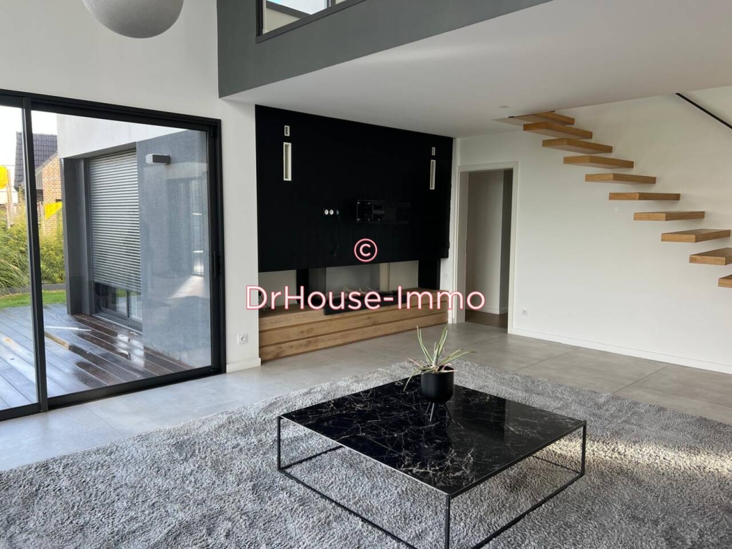 Maison 8 pièces 225 m²
