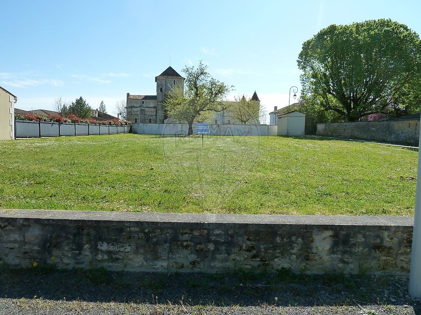 Terrain à vendre - 365m2 - Écoyeux (17770)