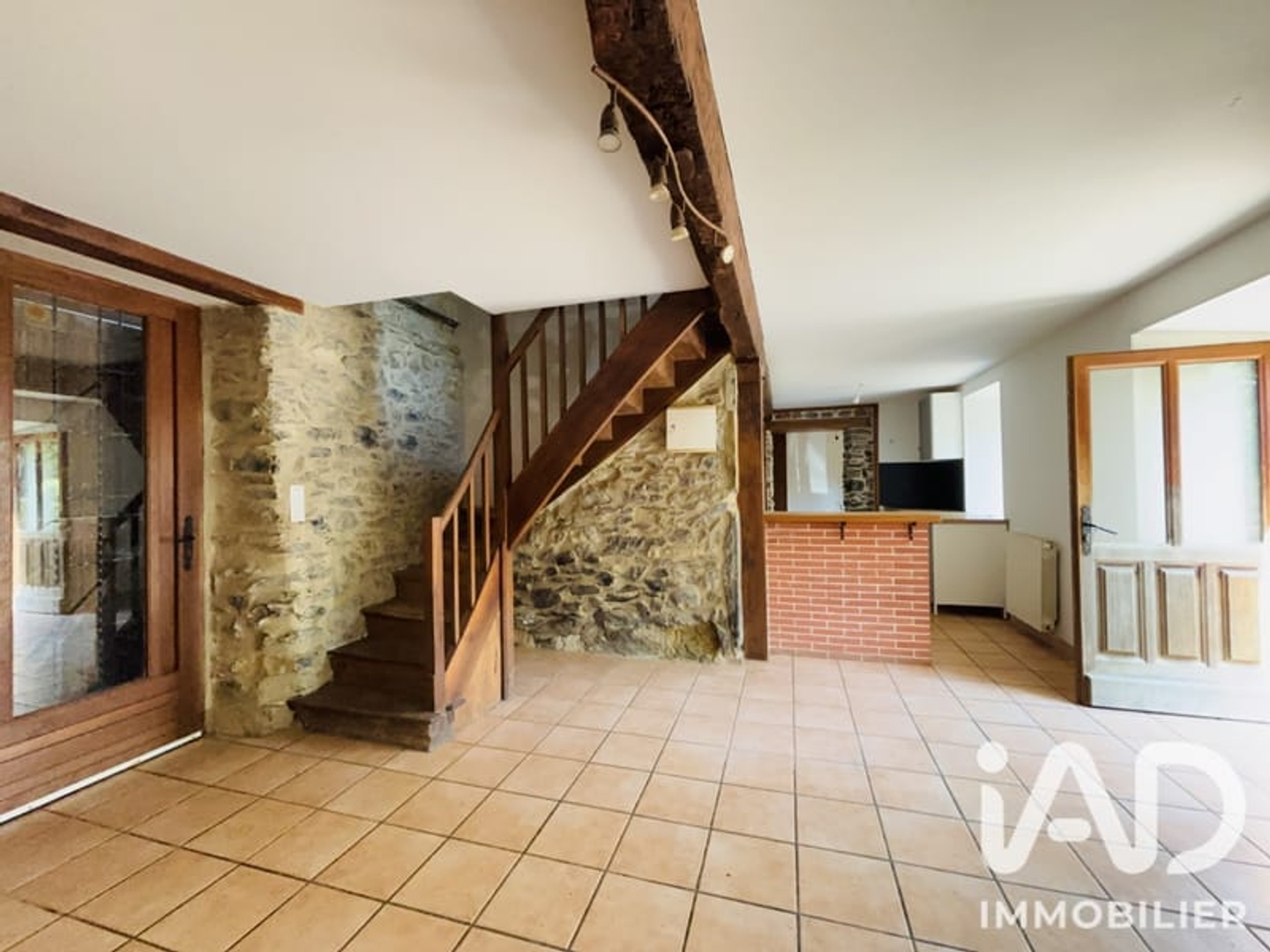 Maison à vendre - 5 pièces - 116m2 - Castelbiague (31160)