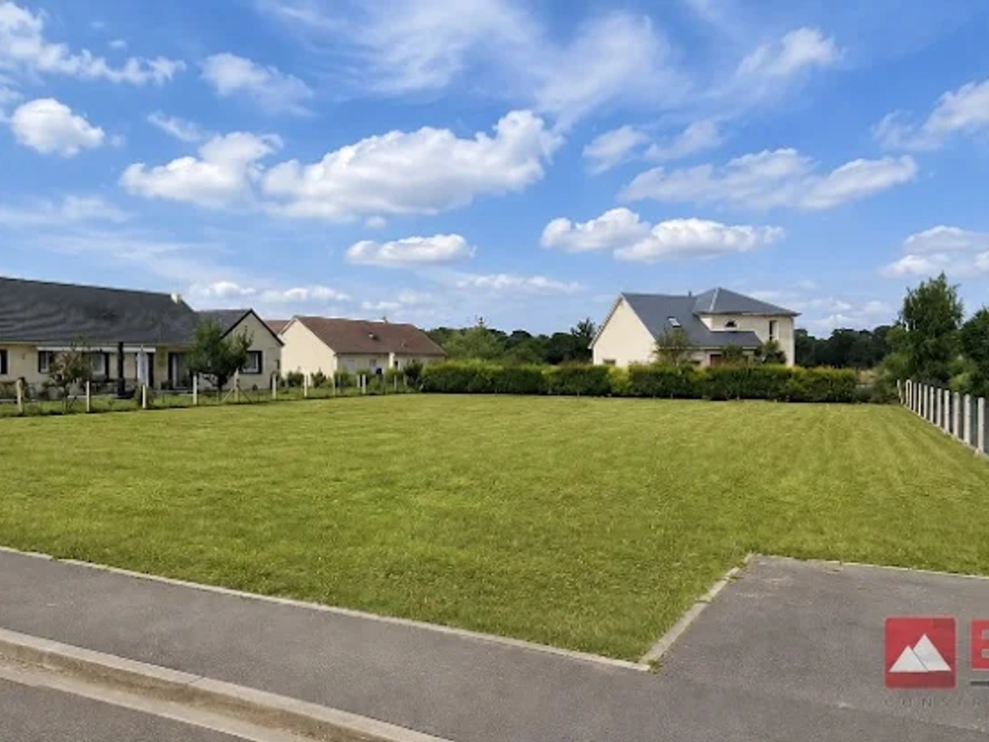Terrain 820 m²