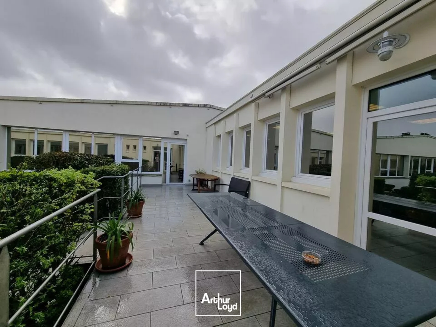 Immeuble à vendre - 998m2 - Poitiers (86000)