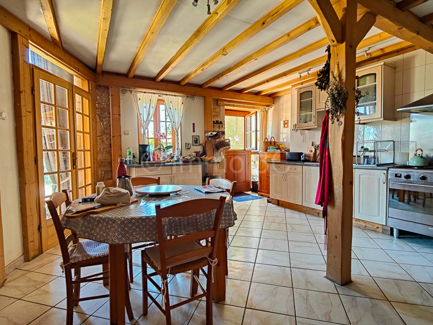 Maison à vendre - 11 pièces - 290m2 - Sauzé-Vaussais (79190)