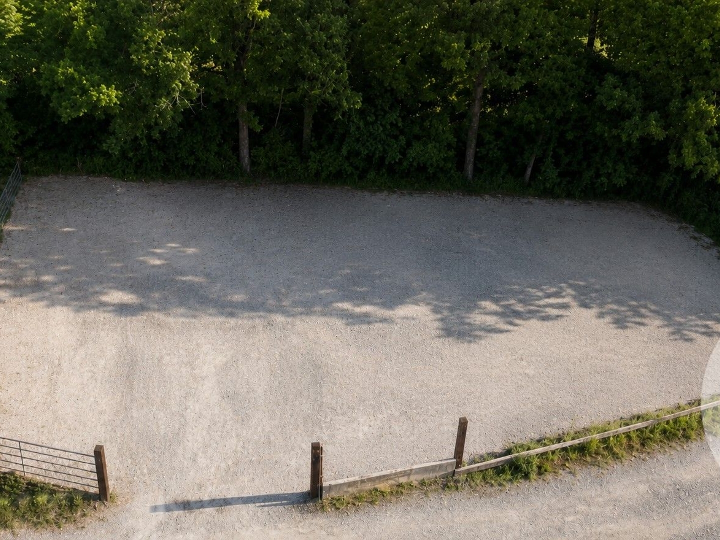 Terrain 650 m²