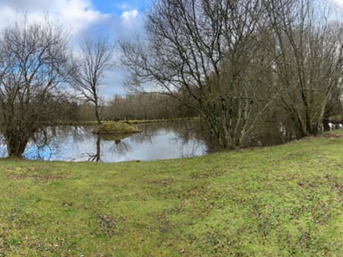 Terrain de loisir, Pouzauges