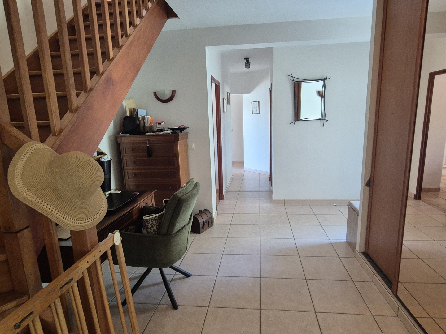 Maison à vendre - 8 pièces - 171m2 - Saint-Sulpice-De-... (17200)