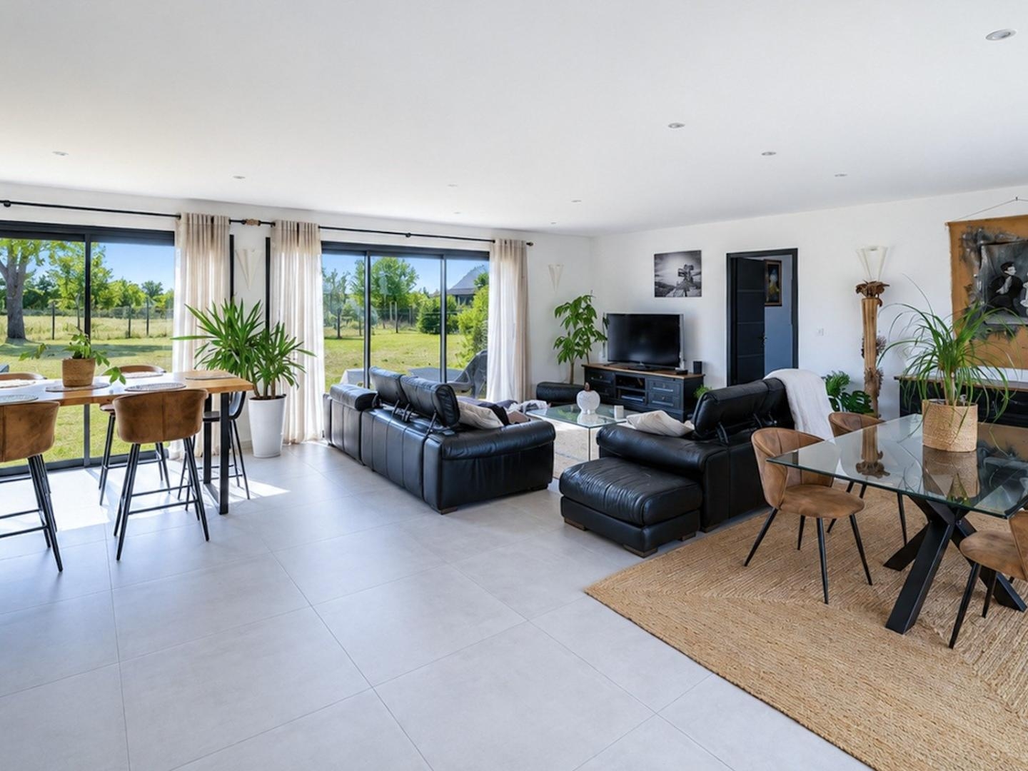 Maison à vendre - 8 pièces - 303m2 - Changé (72560)