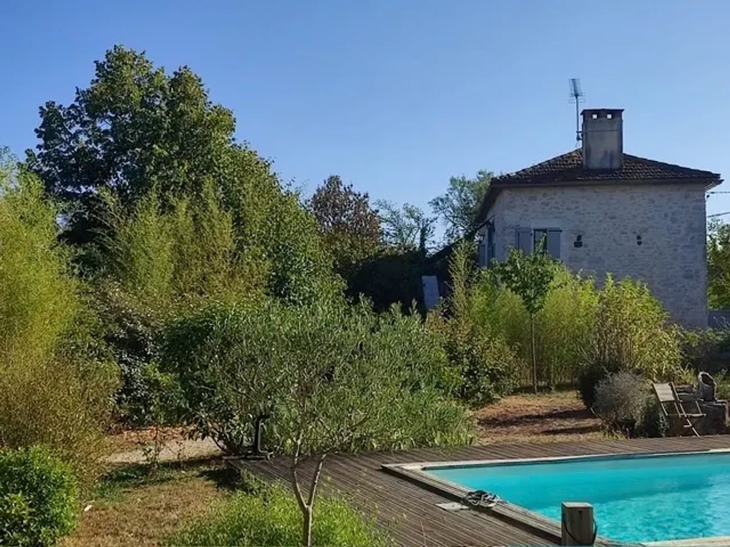 Maison 9 pièces 300 m²