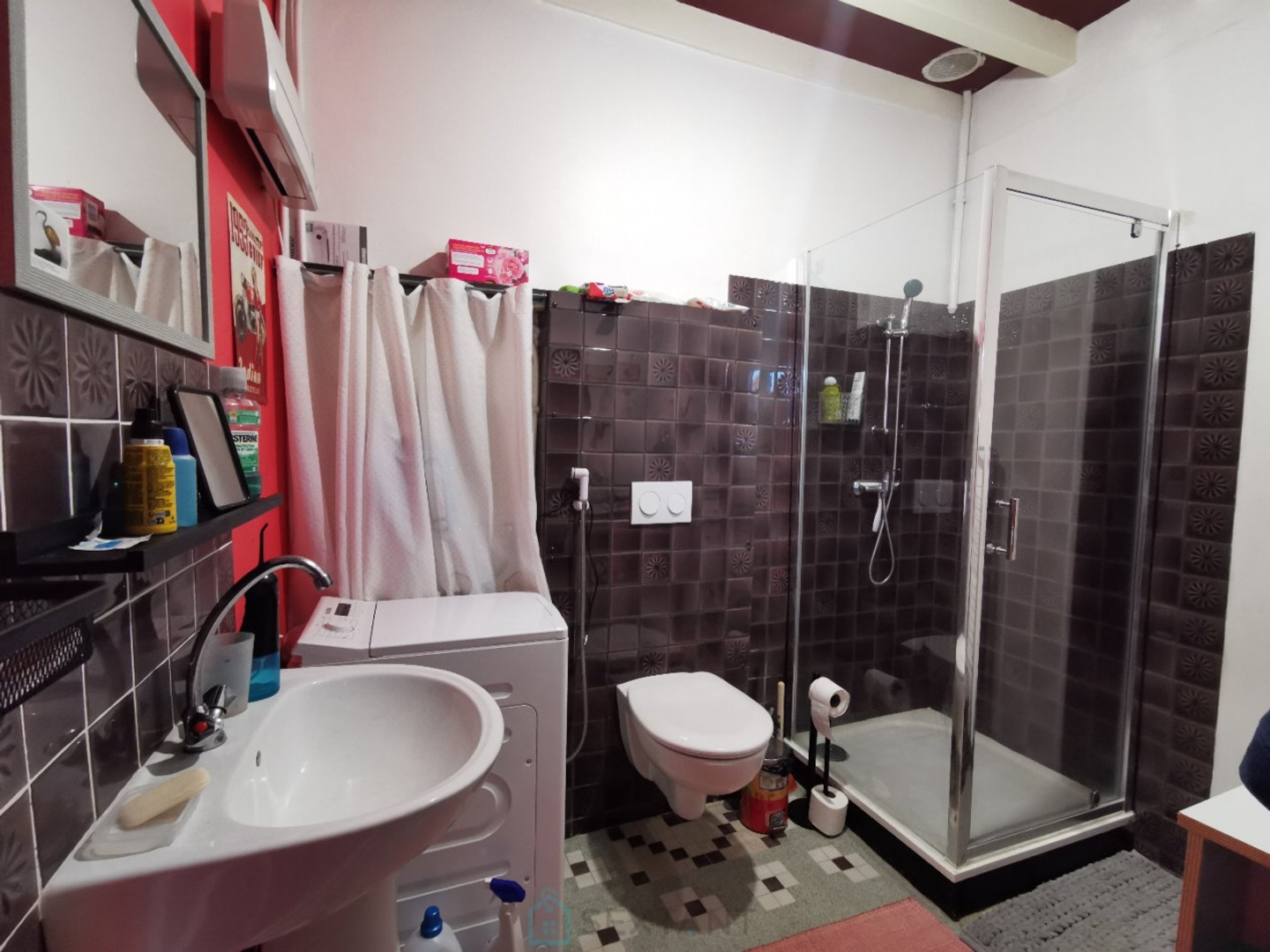Locaux à vendre - 2 pièces - 140m2 - Saint-Estèphe (24360)