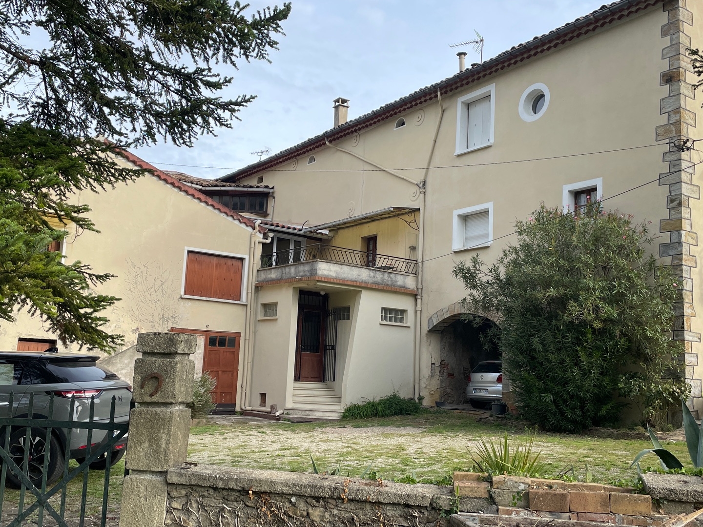 Immeuble à vendre - 14 pièces - 215m2 - Saint-Florent-Sur... (30960)