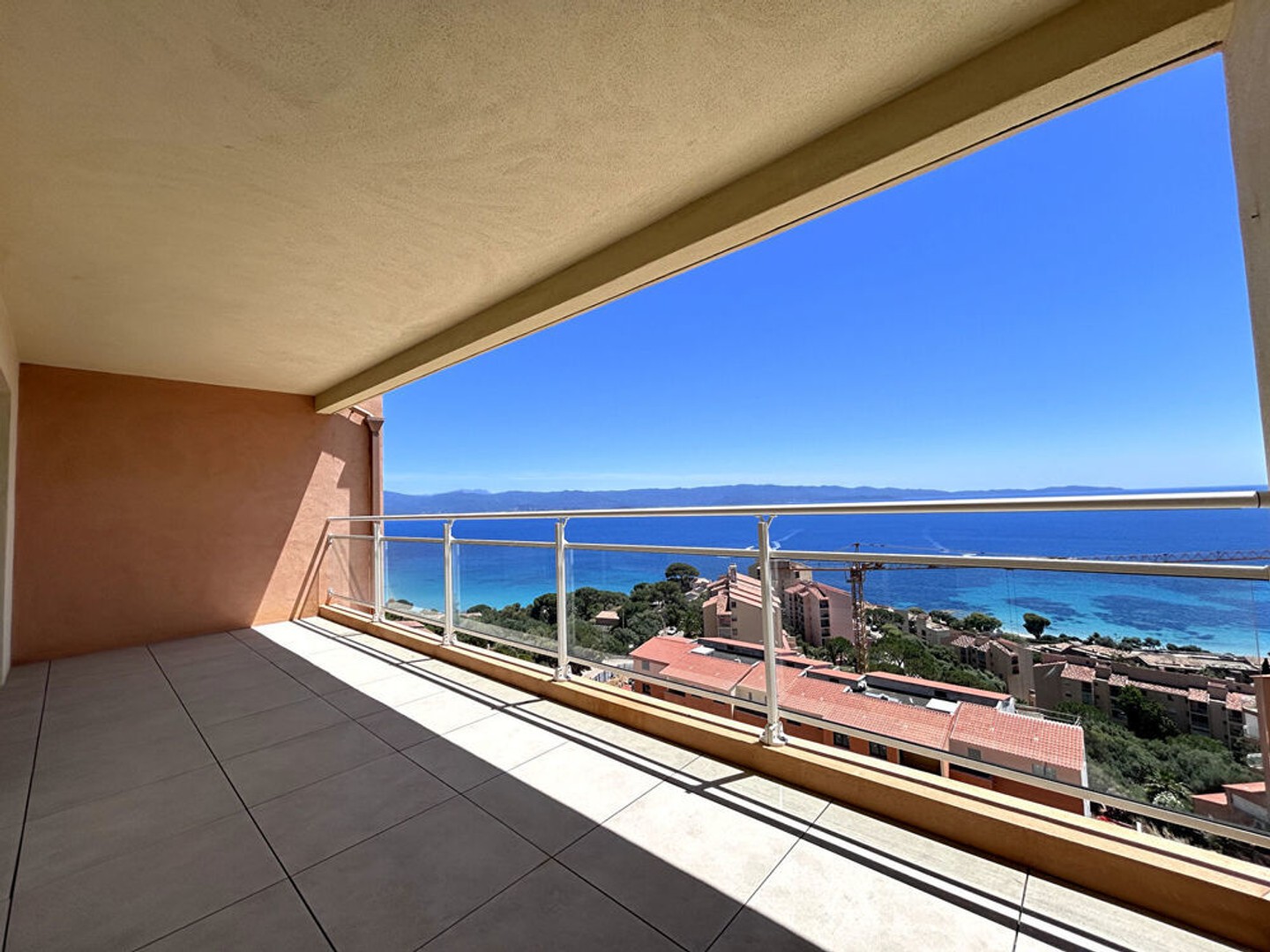 Appartement à vendre - 4 pièces - 100m2 - Ajaccio (20000)