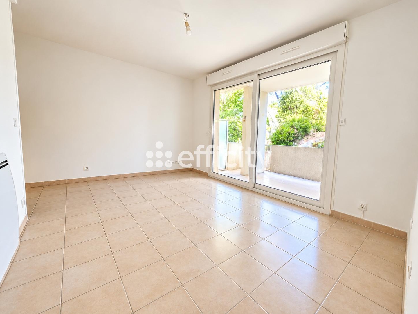 Appartement à vendre - 2 pièces - 31m2 - Le Cannet (06110)