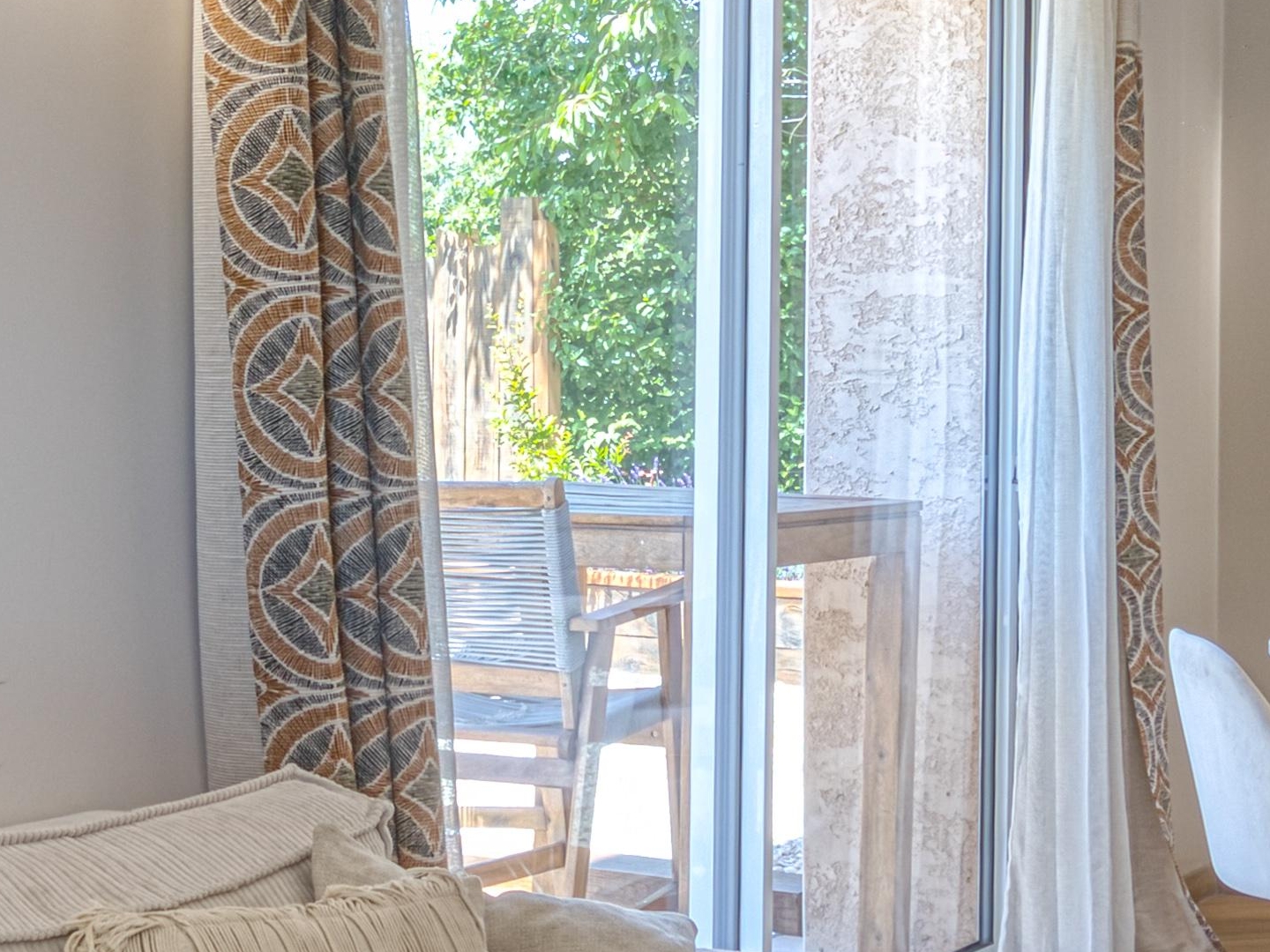 Maison à vendre - 8 pièces - 118m2 - Saint-Denis-Lès-B... (01000)
