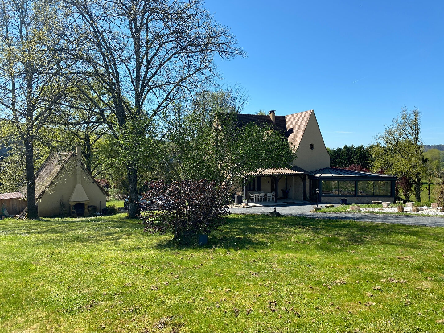 Maison à vendre - 5 pièces - 140m2 - Tursac (24620)