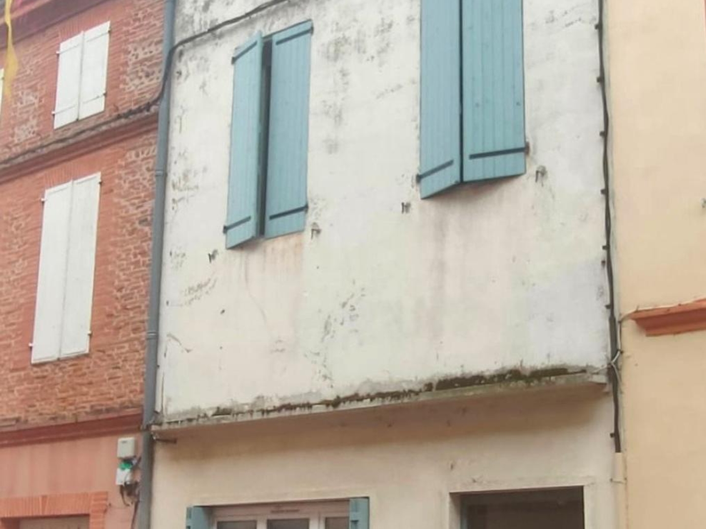 immeuble composé de 3 appartements