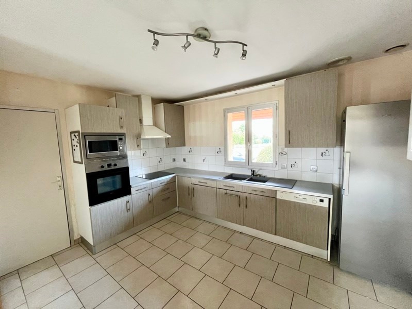 Maison à vendre - 4 pièces - 100m2 - La Chapelle-Saint... (18570)