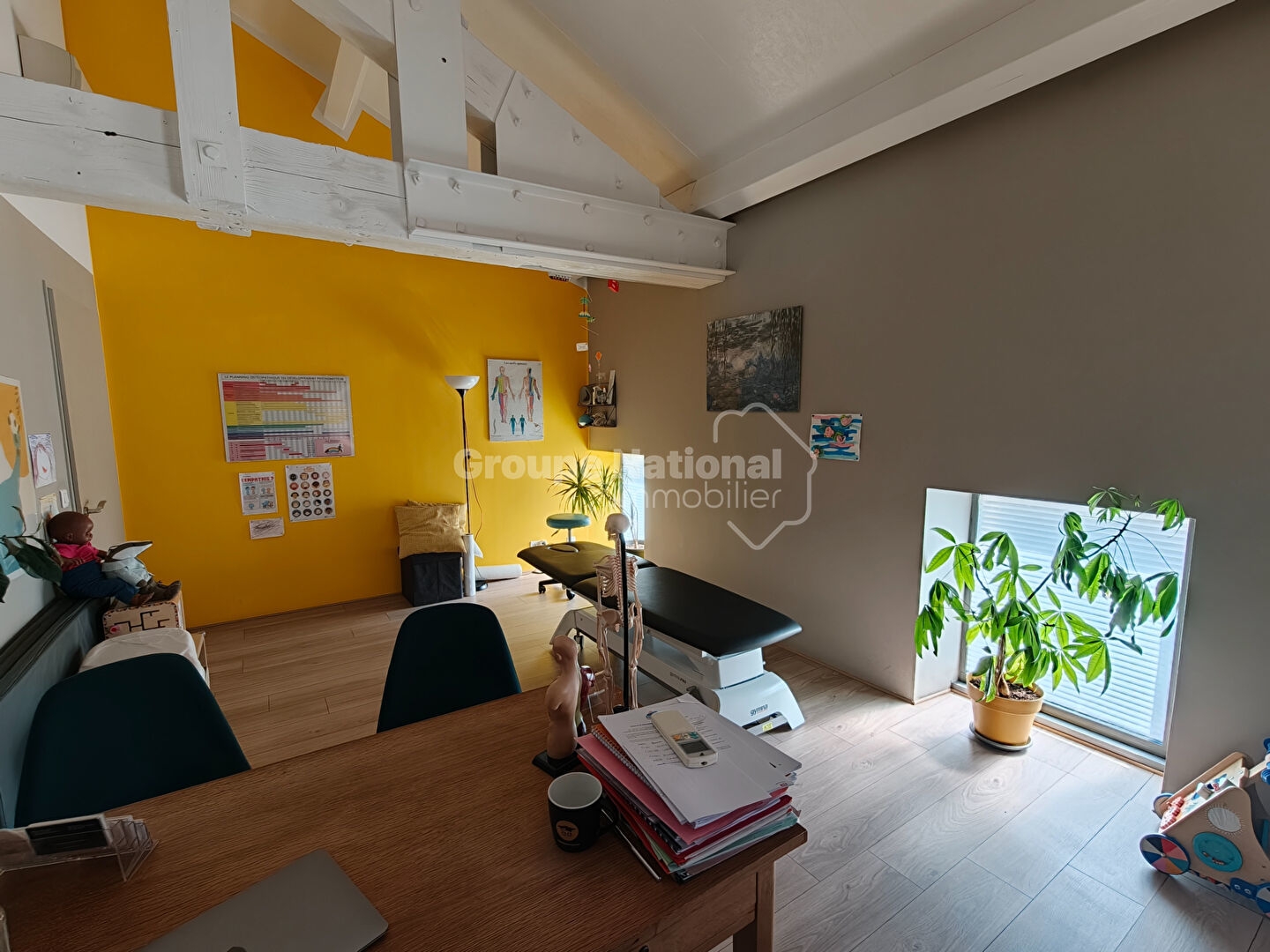 Bureaux à vendre - 66m2 - Arles (13200)