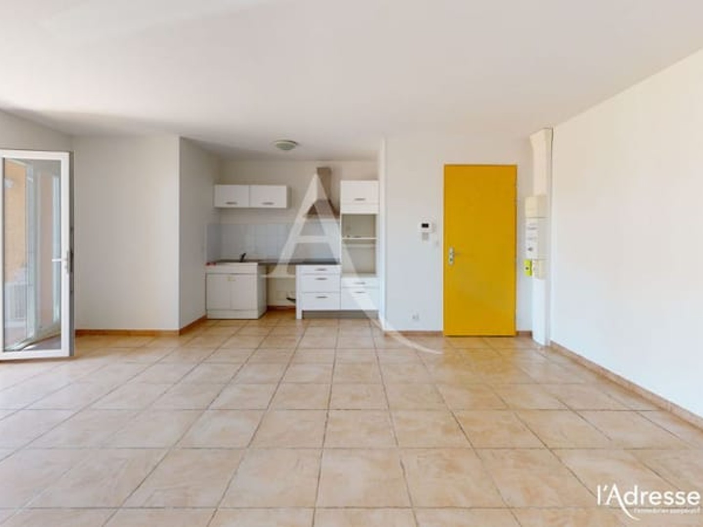 Immeuble commercial 2 pièces 46 m²