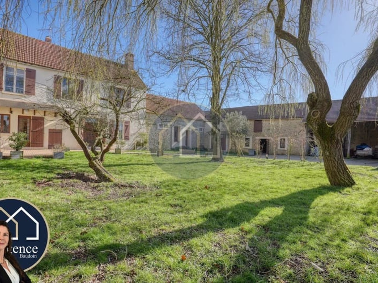 Maison 9 pièces 268 m²