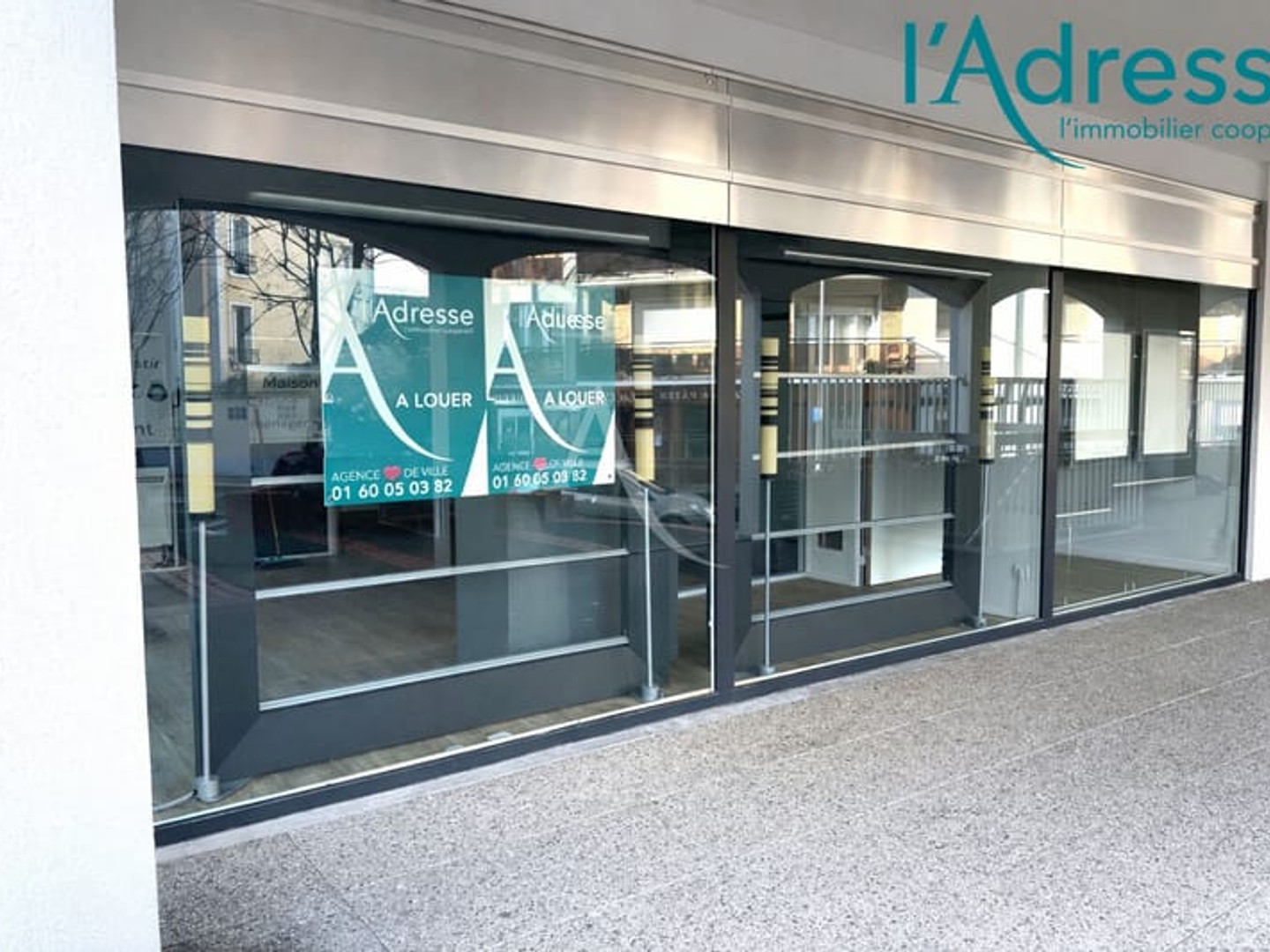 Immeuble commercial 5 pièces 123 m²