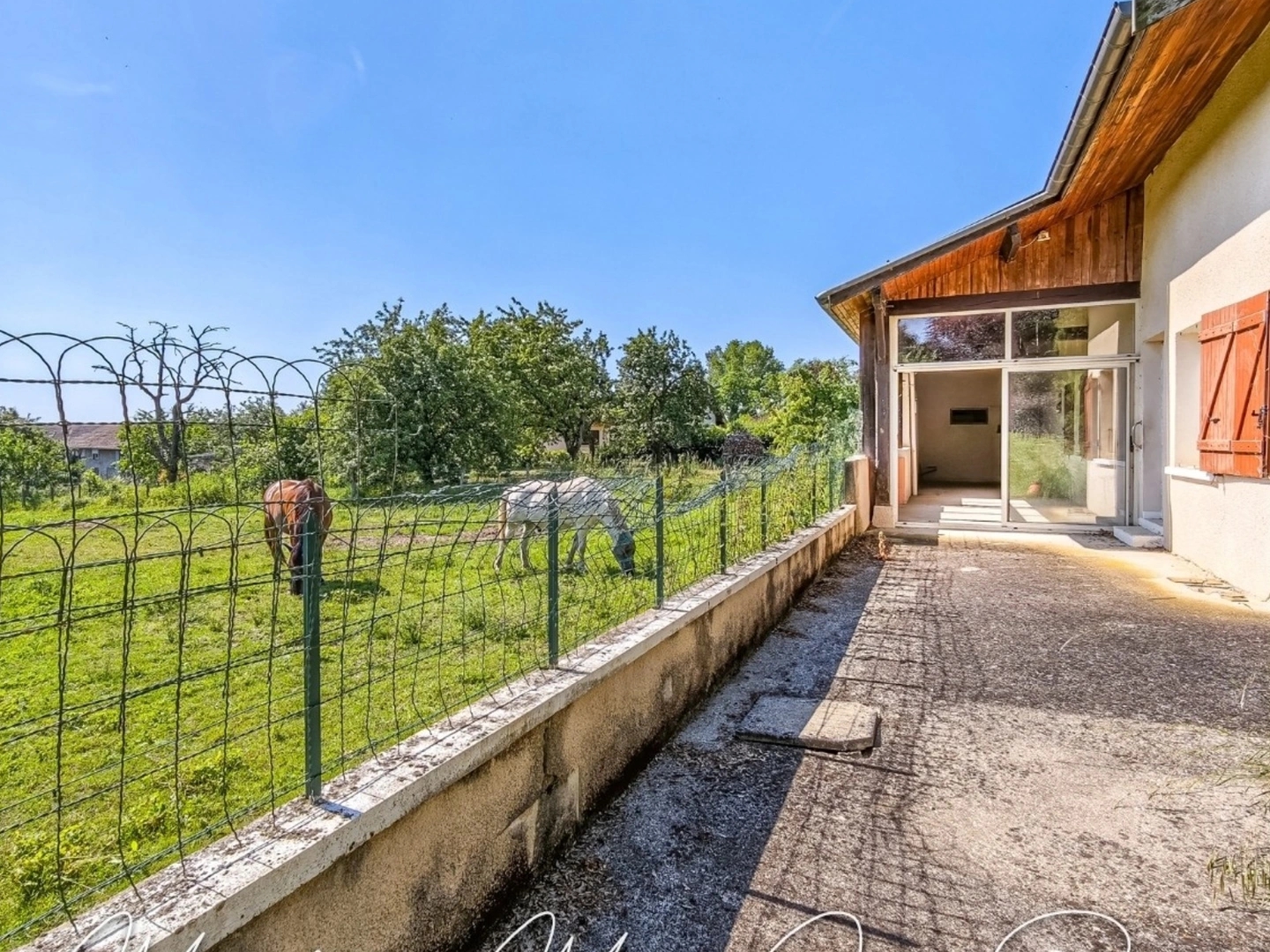 Maison à vendre - 4 pièces - 105m2 - Sermoyer (01190)