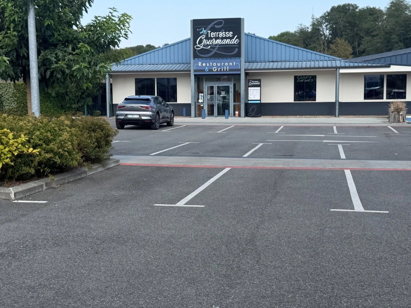 Magasin à vendre - 4 pièces - Juillan (65290)