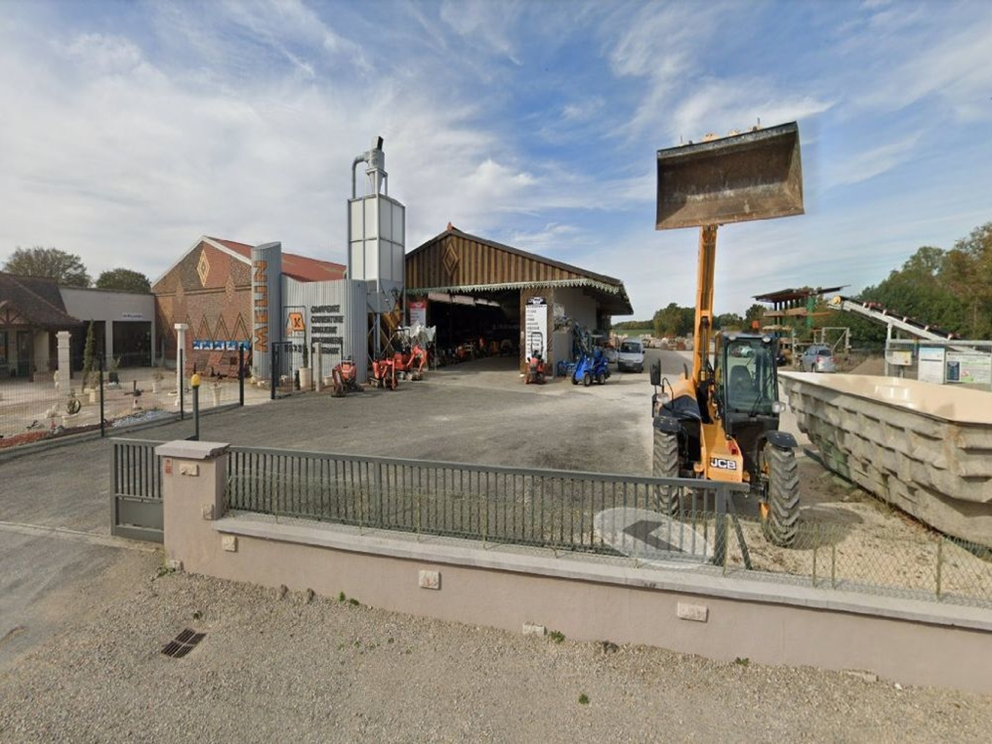 Immeuble à vendre - 5588m2 - Sens-Sur-Seille (71330)