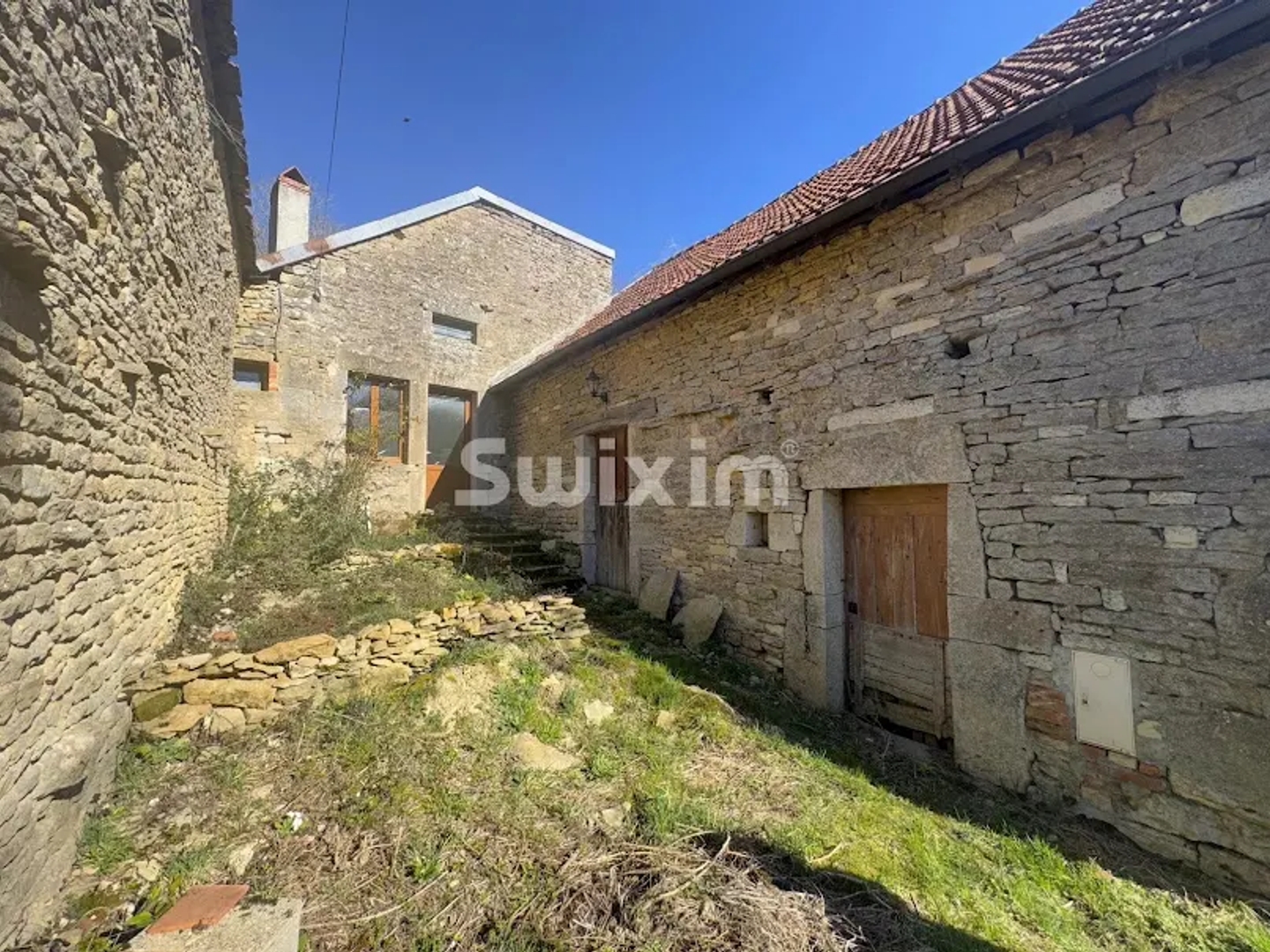 Maison à vendre - 3 pièces - 60m2 - Mont-Saint-Jean (21320)