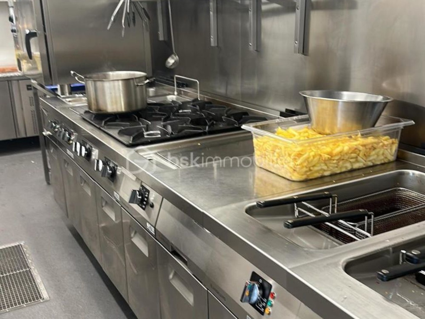 Restaurant clé en main à vendre, sans travaux