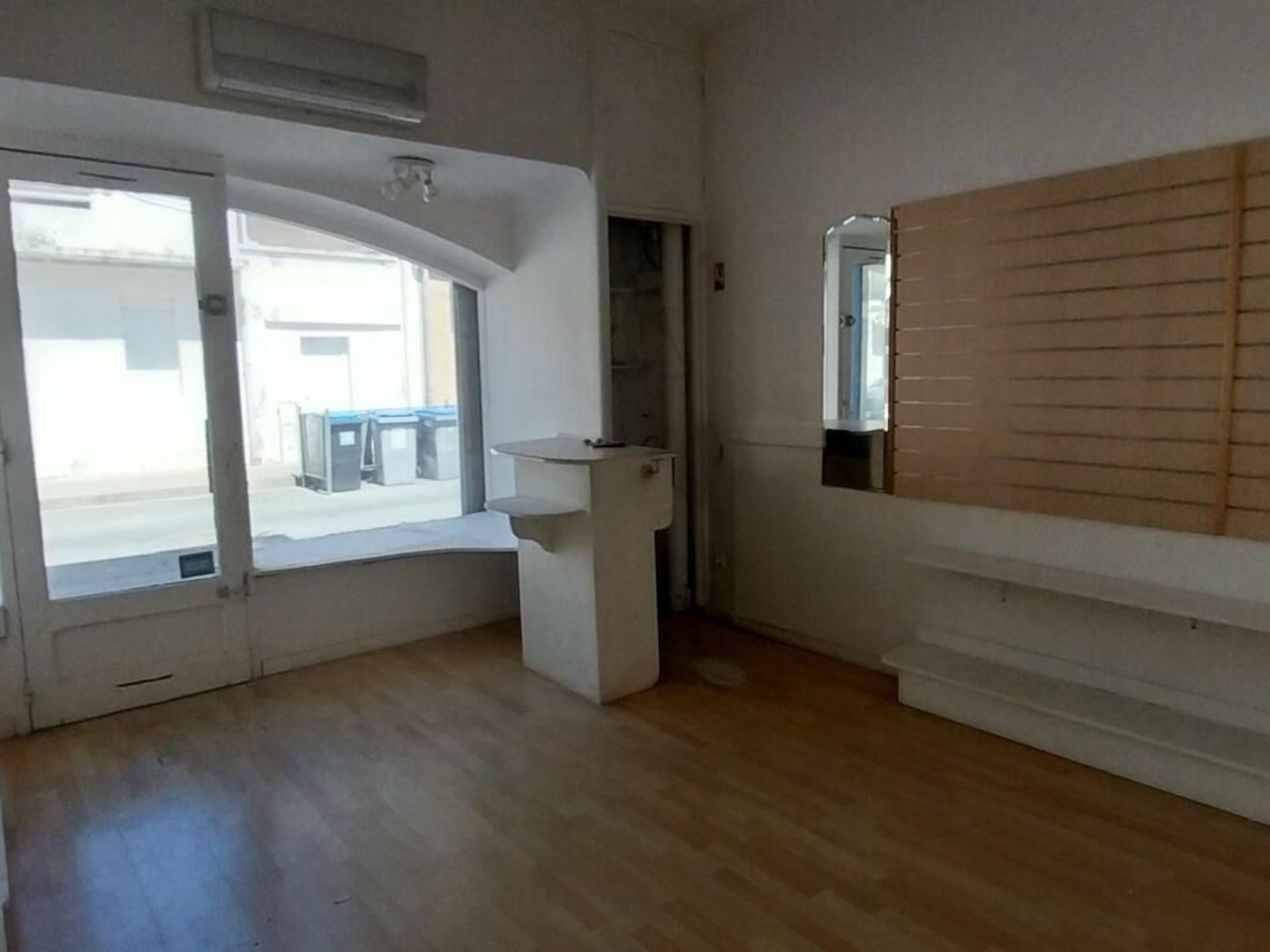 Commerce 30 m²