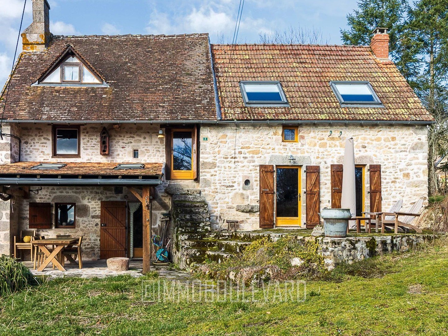 Maison à vendre - 6 pièces - 170m2 - Saint-Silvain-Sou... (23140)