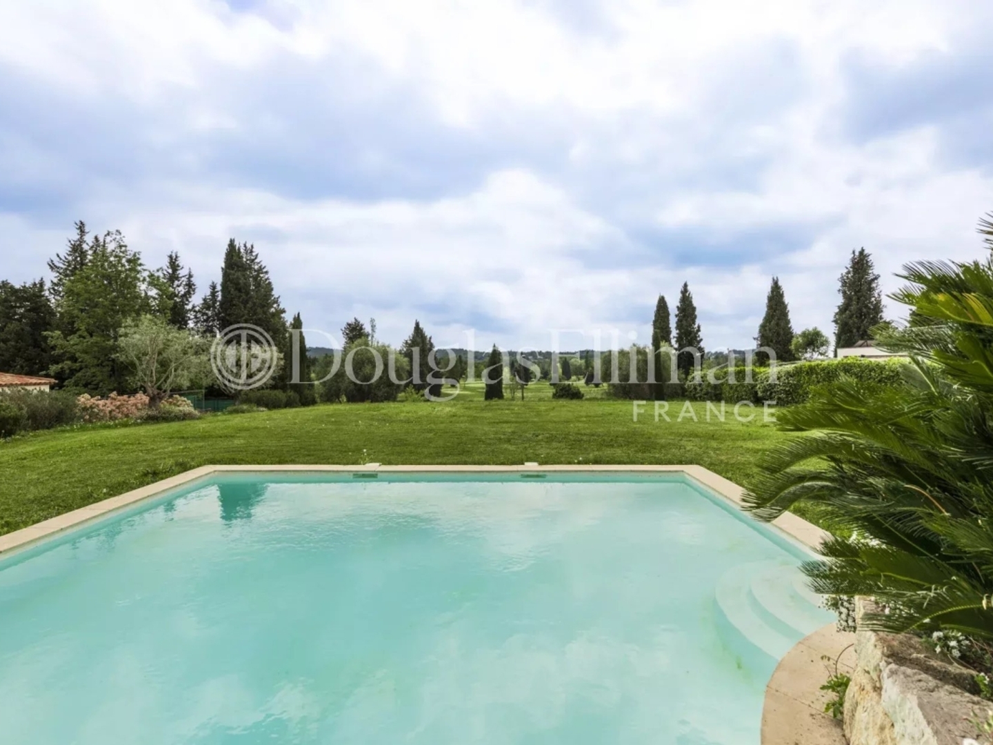 Maison à vendre - 7 pièces - 250m2 - Opio (06650)