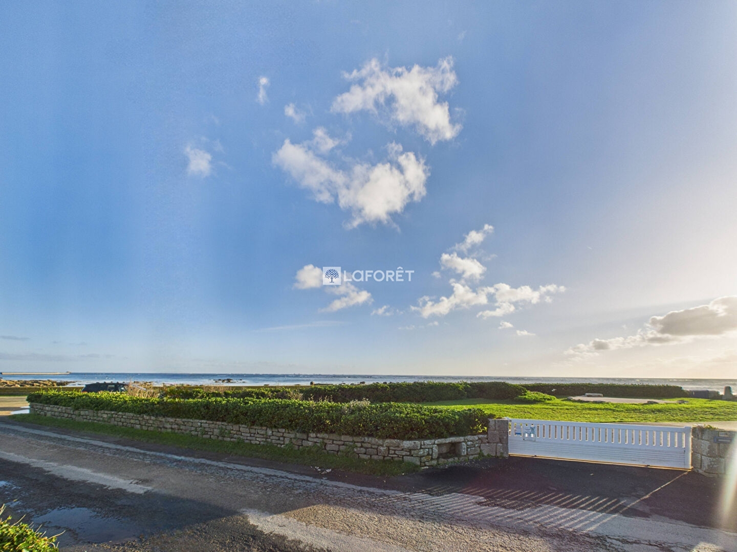 Terrain 1045 m²