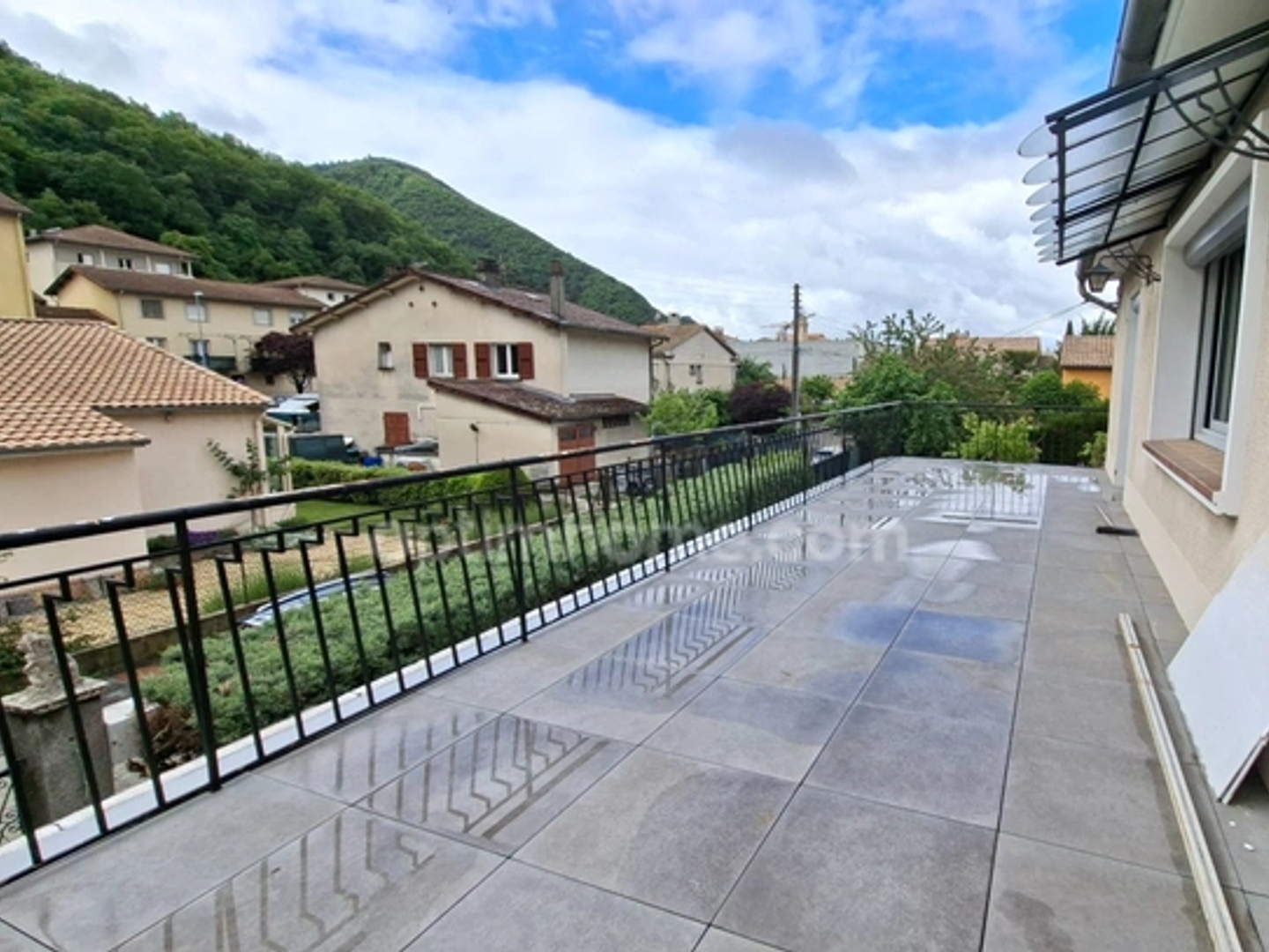 Appartement à vendre - 4 pièces - 98m2 - Digne-Les-Bains (04000)