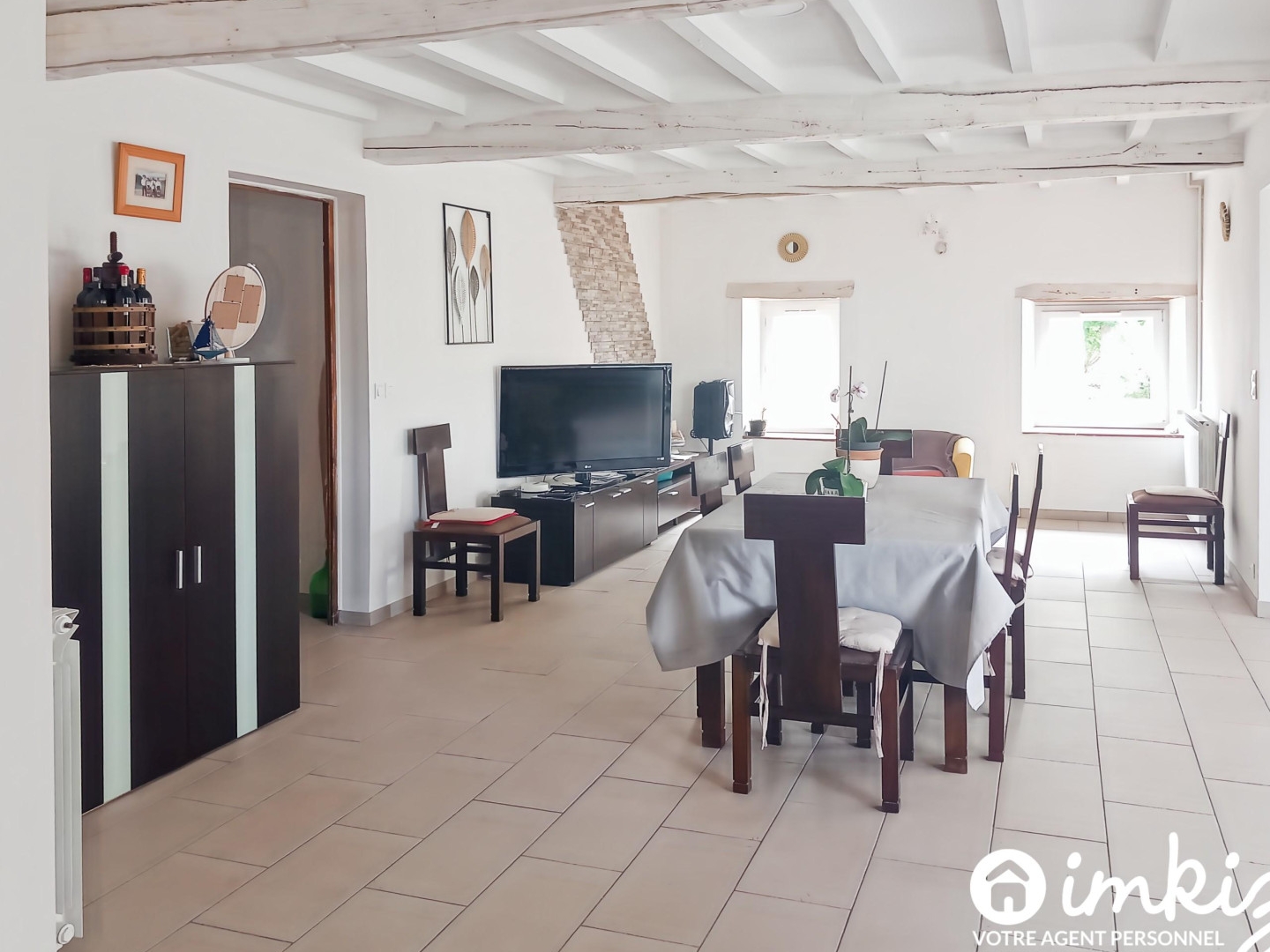 Maison 5 pièces PLAIN-PIED, dépendances et piscine