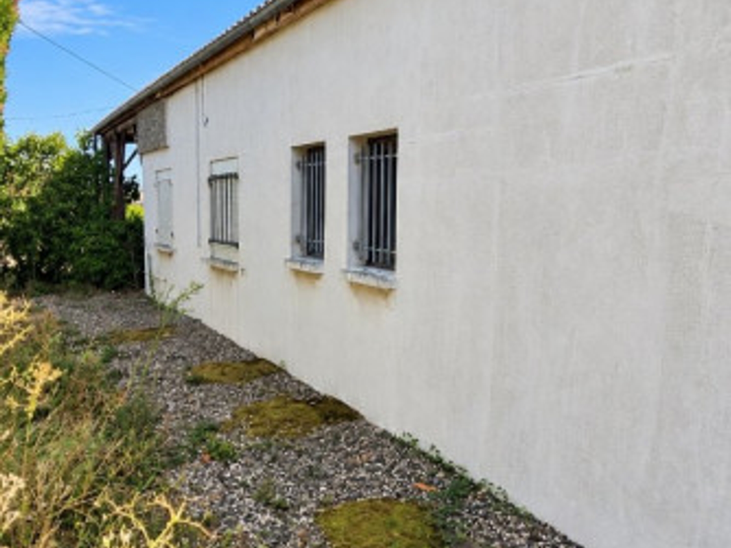 Locaux à vendre - 6 pièces - 135m2 - Cournon-D'auvergne (63800)