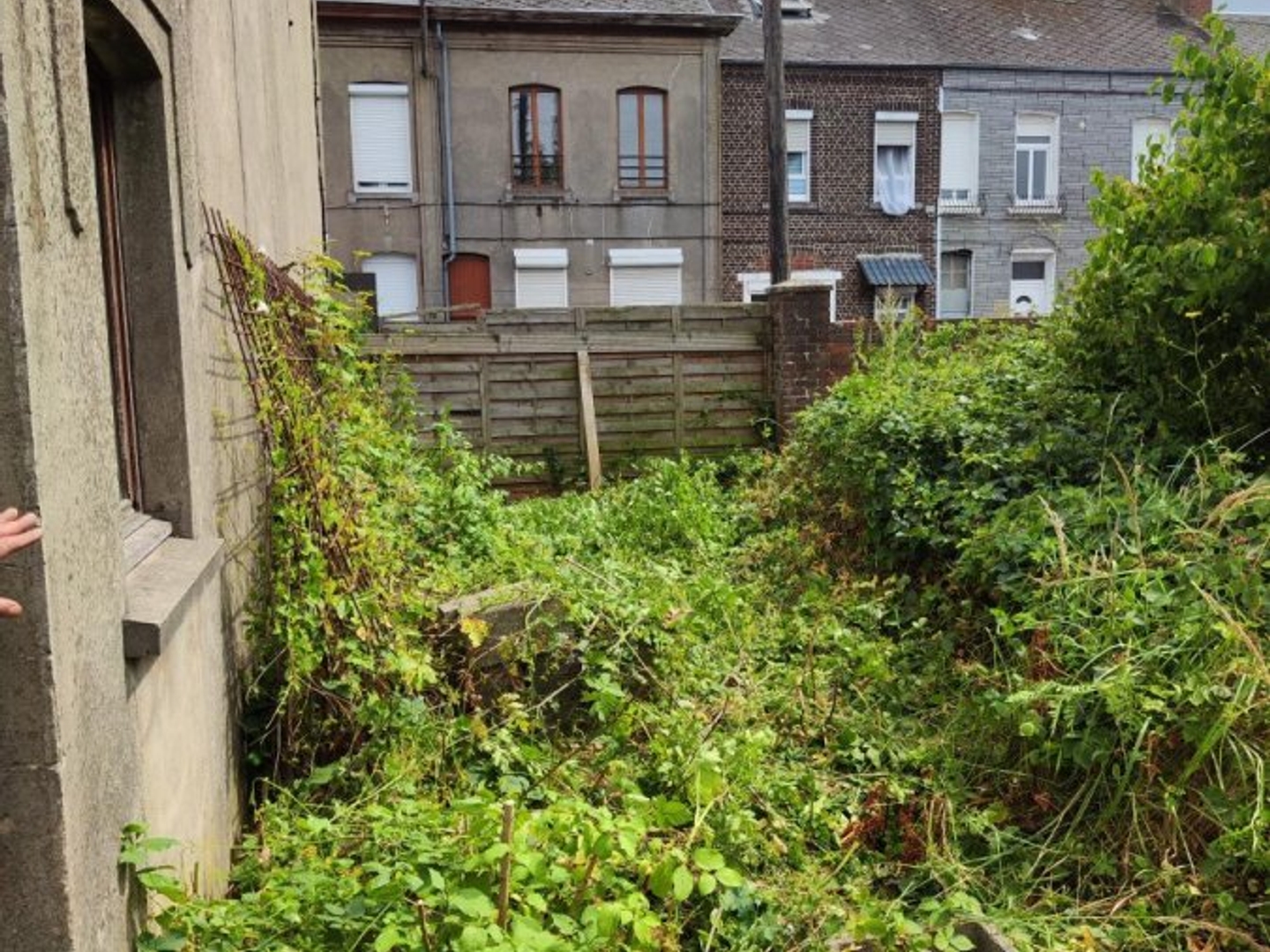 Maison à vendre - 2 pièces - 85m2 - Maubeuge (59600)