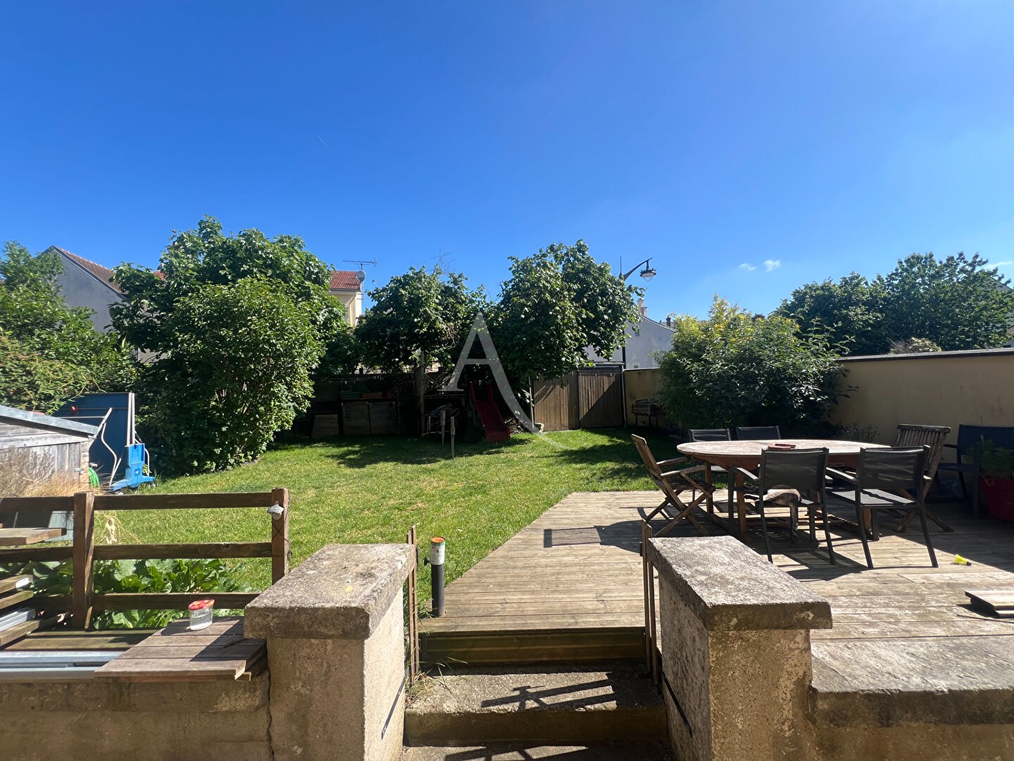 En exclusivité à Ferrières-en-Brie ? Appartement duplex 5 pièces avec jardin