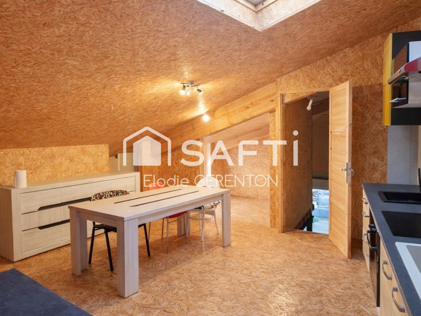 Maison à vendre - 5 pièces - 122m2 - Vinça (66320)