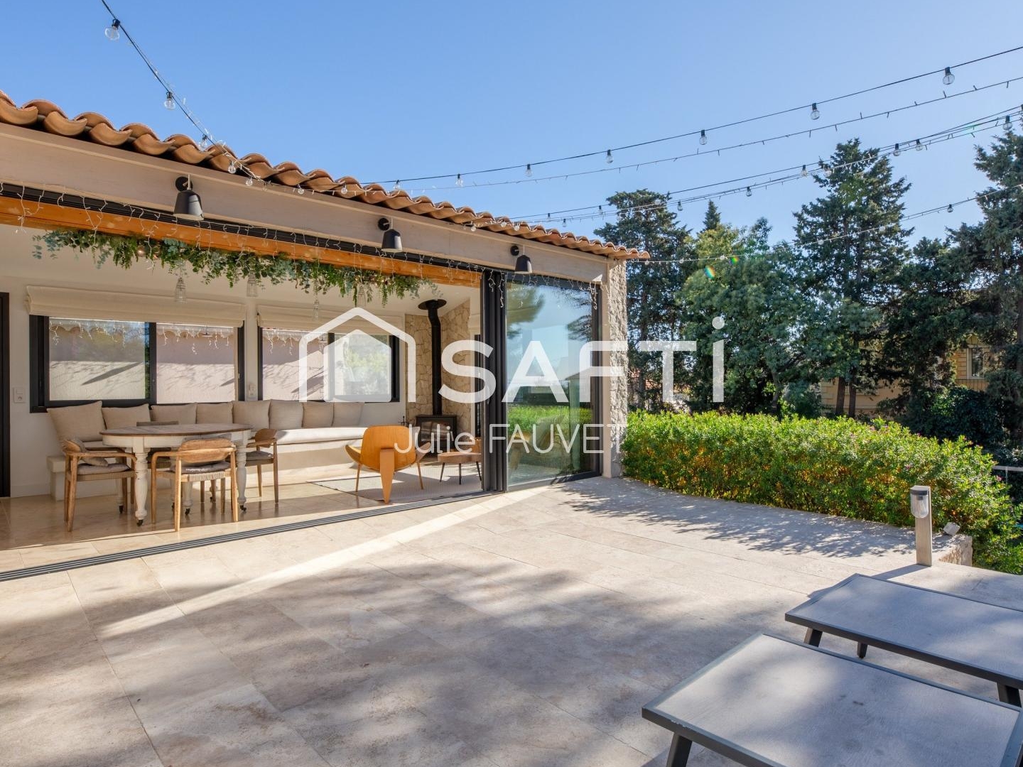 Maison à vendre - 5 pièces - 120m2 - Saint-Raphaël (83700)