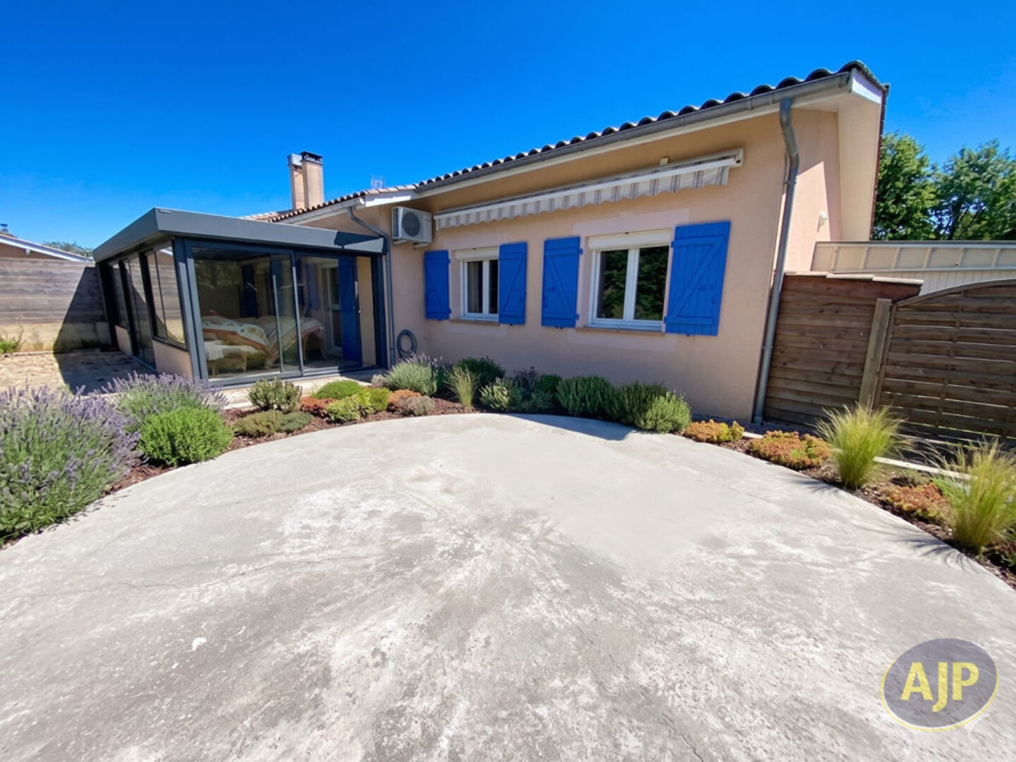 Maison à vendre - 5 pièces - 105m2 - Castelnau-De-Médoc (33480)