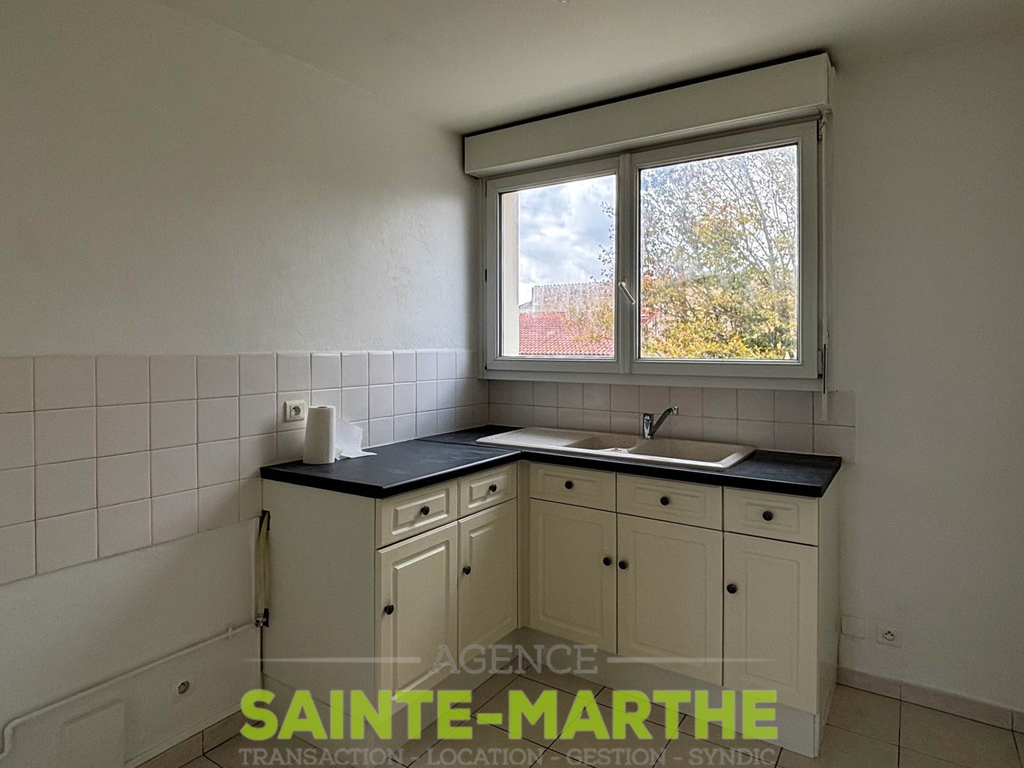 Appartement à vendre - 4 pièces - 74m2 - Niort (79000)