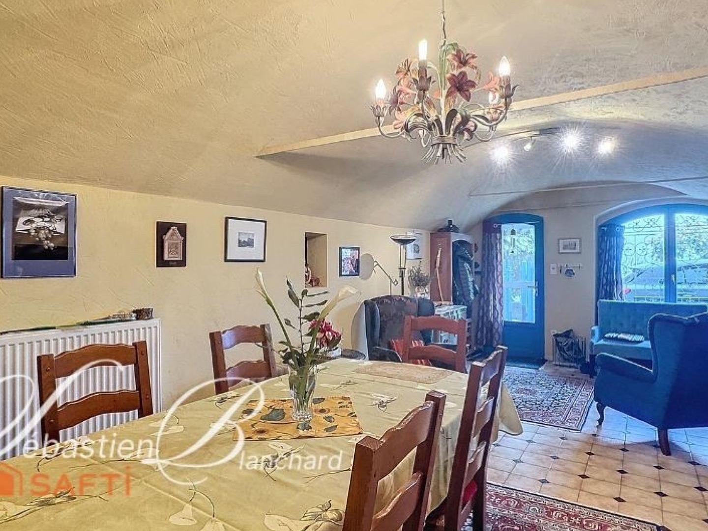 Maison à vendre - 5 pièces - 160m2 - Serrières-En-Chau... (73310)