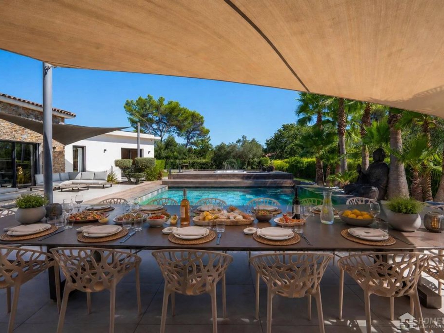 Maison à vendre - 5 pièces - 200m2 - Draguignan (83300)