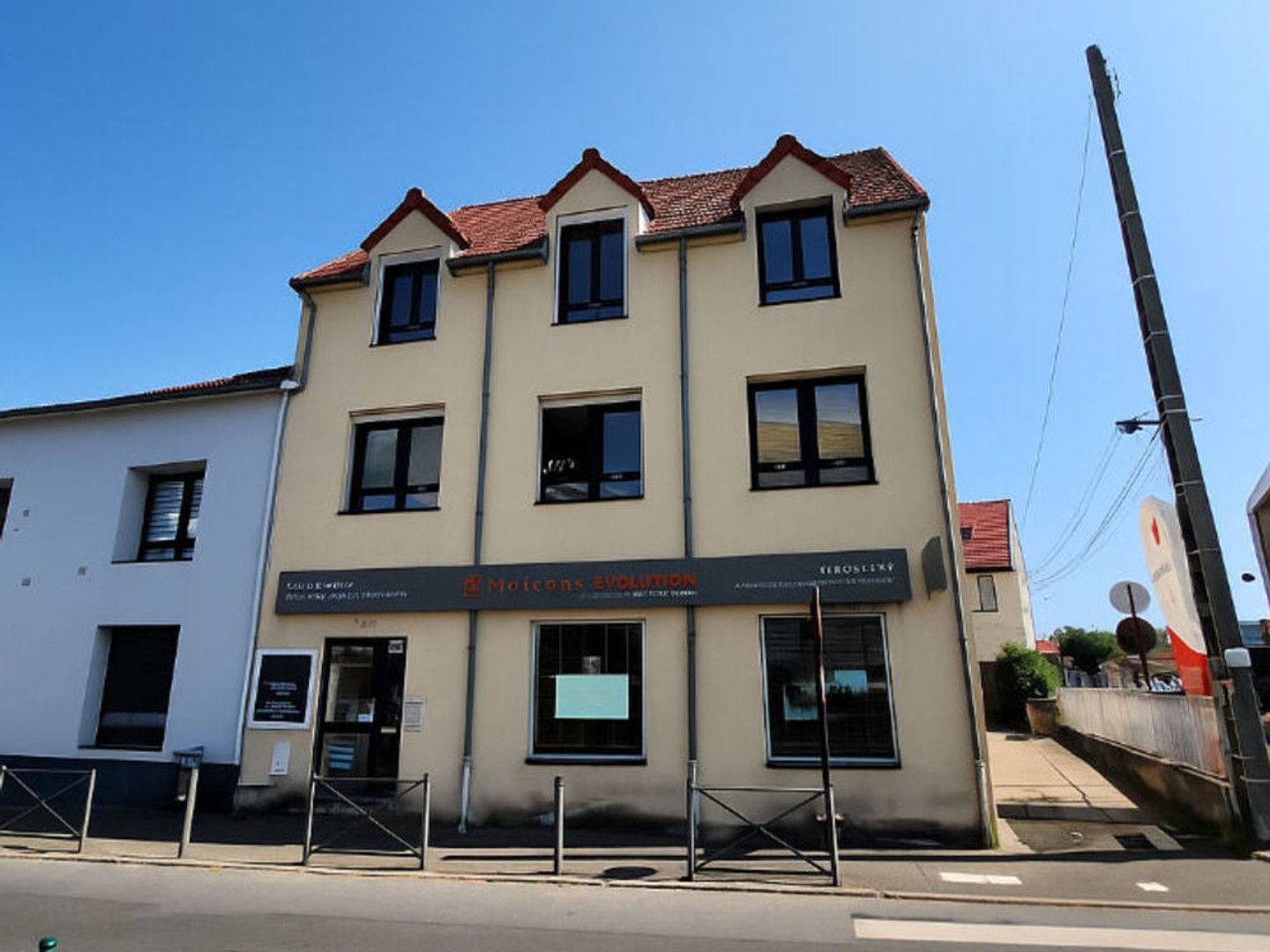 Local commercial en plein coeur de Conflans