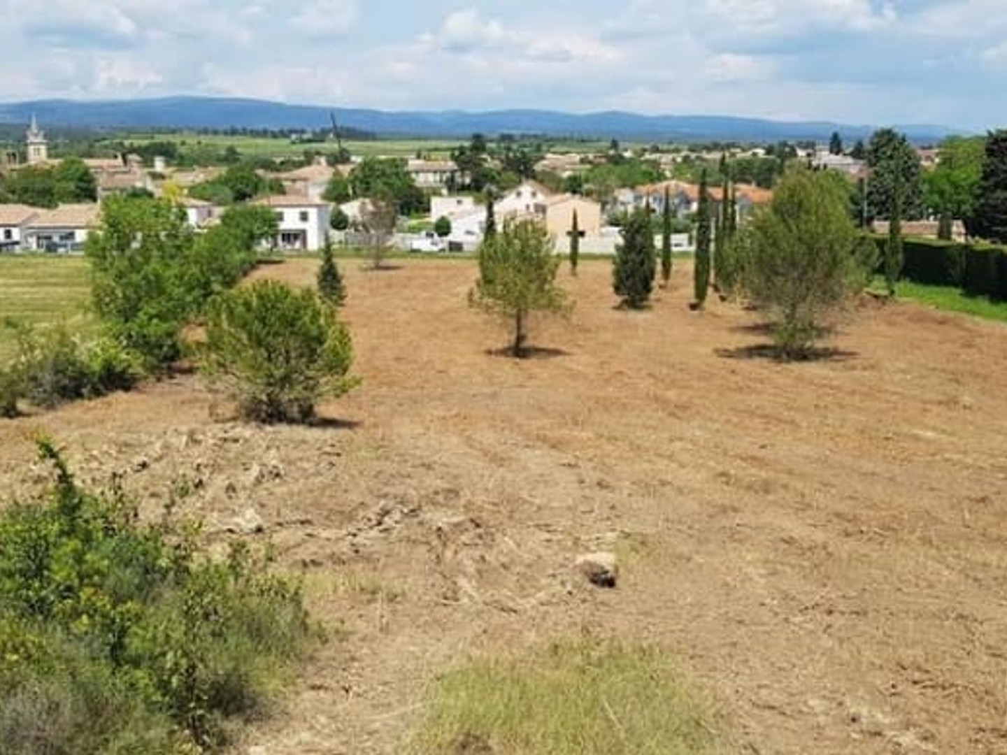 Terrain 500 m²